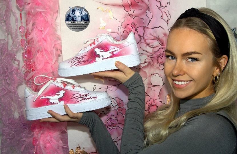 best profi airbrush schuhbemalung schuhe bemalen lassen pink dirty dancing_3416