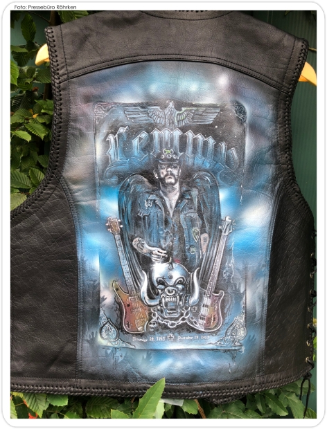 motorhead-lederjacke-bemalung-airbrush-christine-dumbsky_9159