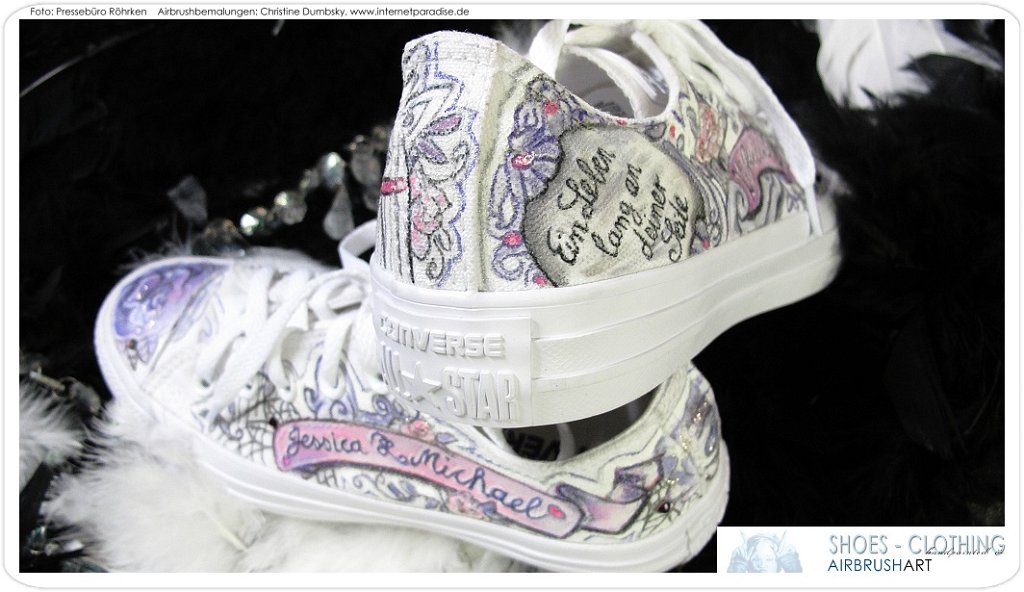 schuhe-handbemalt-personalisiert-vom-kuenstler-chucks-converse-brautschuhe-hochzeitsschuhe_7459