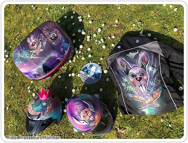 helm airbrush bemalung leder jacke motorrad bike webparadise